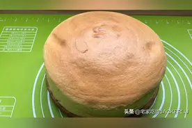 酸奶古早蛋糕，超松软抖动，像柯基臀一般可爱，口感松软清新图片