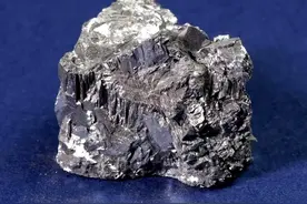 锑矿比稀土更稀缺，中国储量世界第一，美国向我们进口该卖吗？图片