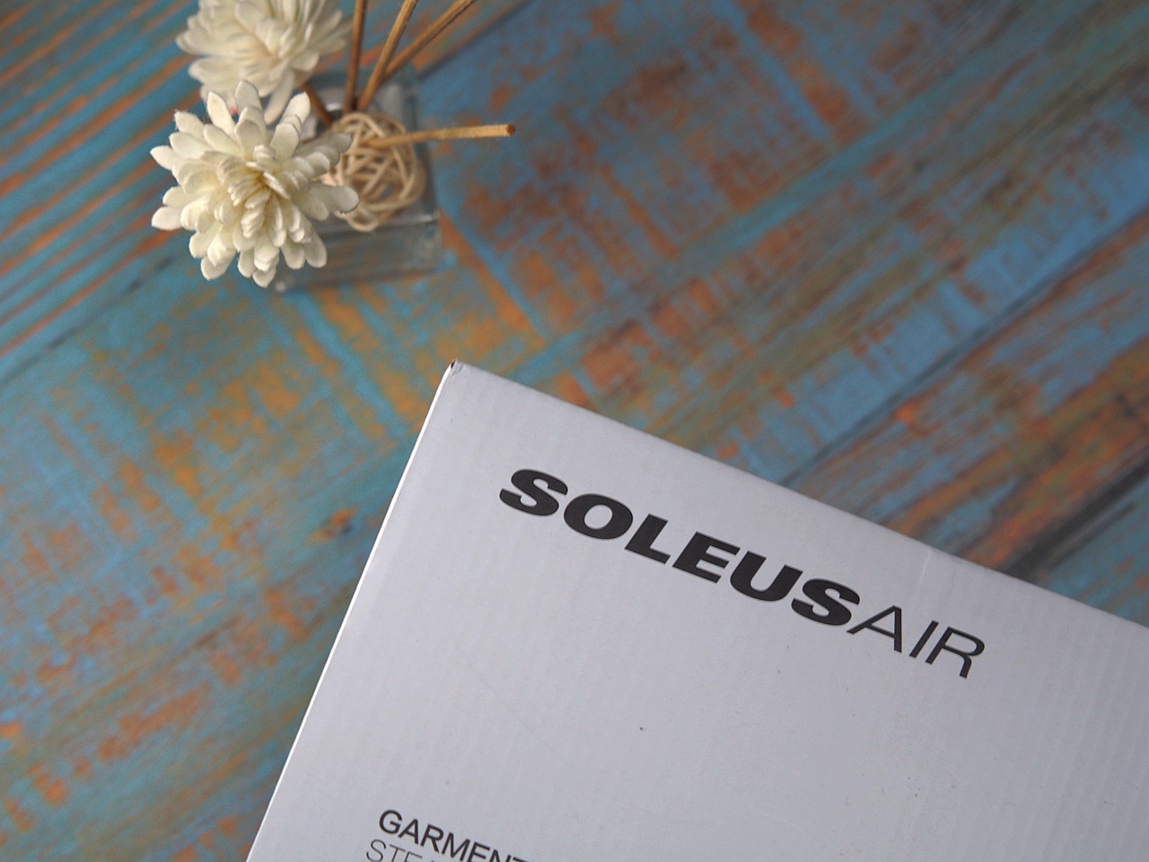 减轻衣物烫熨的工作量 你需要一台好用的电熨斗