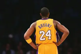 Kobe Bryant 科比·布莱恩特 动图GIF 再怀念一下图片