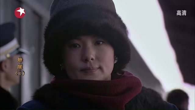 国产谍战剧无与伦比的无冕之王——《悬崖》，剧情超详细赏析01集