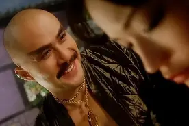 徐锦江的胶带、钟汉良的绅士手，这5位的分寸感，让多少男星脸红图片