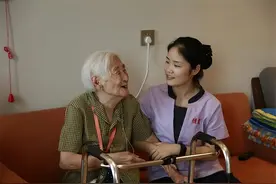 挣多少才住得起养老院？一个三线城市的现实叙事图片