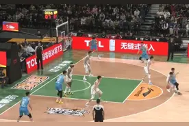 郭艾伦22+8莫兰德19分12篮板5抢断 辽宁大胜宁波送对手14连败图片