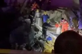 河南澡堂垮塌后续，2人死亡，现场画面曝光，知情人透露更多内幕图片
