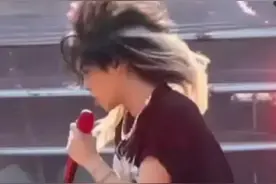 粉丝跑路，演唱会座位大片空缺，华晨宇这些年被捧得太高图片