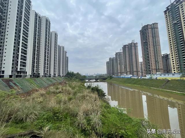 高坪螺溪河沿岸现状，究竟何时能开始打造？