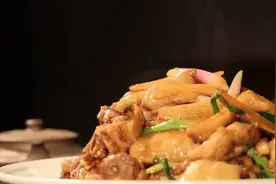 家常菜姜葱炒鸡，又嫩又滑又好吃，浓郁鲜美，简单下饭口感好图片