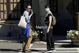 著名主持人吴小莉晒全家福！富豪老公罕露面，20岁女儿长腿吸睛图片