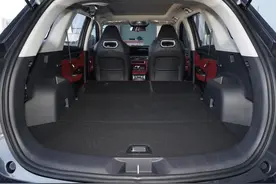 适合床车自驾游的SUV推荐图片