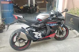 450SR实力如何？骑士网提车自己测~450SR静态展示图片