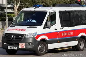 反恐先锋｜1/76 TINY微影176 港警冲锋队奔驰sprinter lll代冲锋车图片