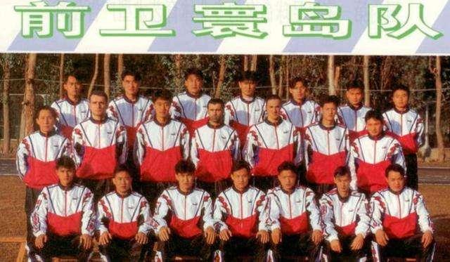 由武汉三镇2年2冠实现晋级三连跳，细数中国足坛五大三级跳球队