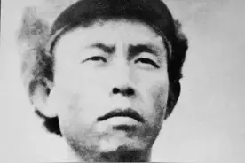 1953年，一清洁工身份曝光，彭总亲自邀到北京，主席：你还活着图片