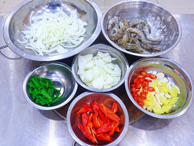 “立秋到，贴秋膘”，建议：少吃西瓜和苦瓜，多吃5道“硬”菜