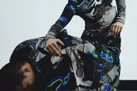 江南布衣女装2022春夏新品，设计也太美了吧图片