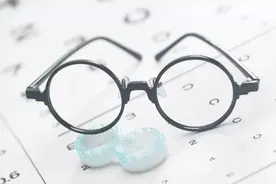 全飞秒 半飞秒 ICL晶体，这些近视手术方式如何选择？图片