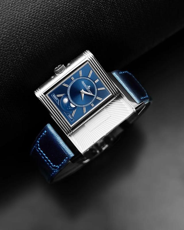 ���ҷ�ת�ļ�ֵ�����