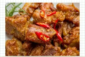 椰汁搭配排骨一起焖，焦香诱人，浓醇味美，老少皆宜的肉食经典图片