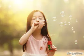 图解女孩青春期性征发育指标图片