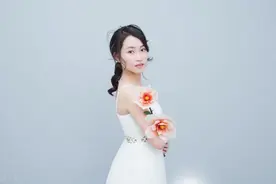 拍卖会3：为人前显贵，上官林拍下第二件藏品图片