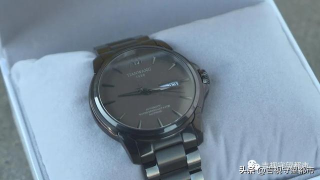 ��3��15����ǧԪ��Ļ�е����ʱ��զ�ܲ�׼��