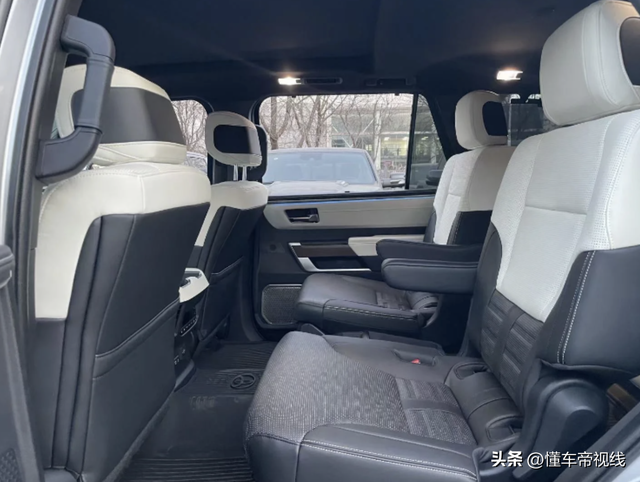 新车 | 报价160万，丰田大型SUV新红杉国内到港，兰德酷路泽同平台