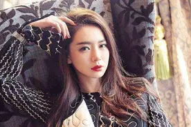 戚薇挺孕肚出行辣妈范儿，产后身体变化有哪些？三步赶走粗腰肥臀图片