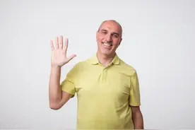 BBC一分钟英语：英国人怎样打招呼？学习四个说法图片