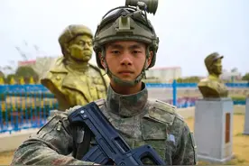 百炼成钢，他是勇立潮头的尖刀兵图片