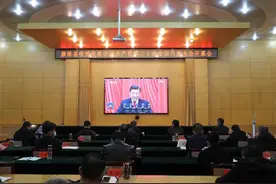 张家口康保各界收听收看党的二十大开幕会图片