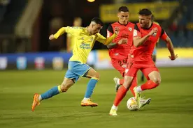 西乙联赛曾上演4次“黑六奇迹”，四支排位第六的球队，升级西甲图片