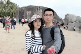 少校军官与一级上士的爱情图片