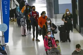 大批华人宁愿在美国流浪，也不愿意回国，实际上是想回却回不来图片