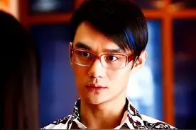 40岁的王凯，事业面前选择“躺平”不恋爱，不结婚，他怎么了？图片