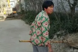 女子新婚后丈夫牺牲，为撑起家嫁给大伯哥，30年后祭拜时失声痛哭图片