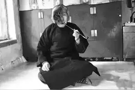 都市传说之猫脸老太太图片