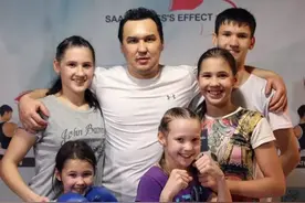 一拳能打断树甚至打凹铁门，这个13岁女孩太可怕图片