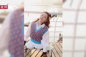 “轮椅女孩”失去双腿自学陆地冲浪板：生活原本沉闷但滑起来就有风图片