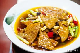 爆炒猪肝鲜嫩有技巧，18秒快炒不会老，教你在家做出饭店味道图片