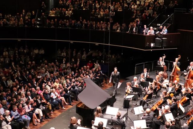 ����Ф����Ʒ����ɫ�ص㼰���༼�ɣ��ԡ���һ������������Ϊ��