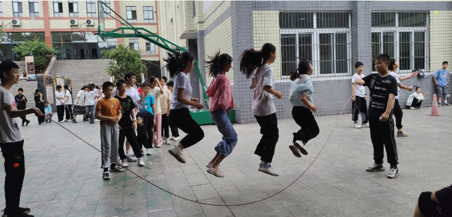 四川省民生研究会新媒体中心-官网