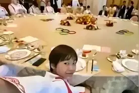 丢人？全红婵国宴打包剩菜剩饭被嘲笑，网友：是给陈若琳教练的吧图片