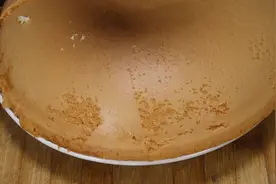 不用油不加水，5个鸡蛋做电饭煲鸡蛋糕，简单详细，小白也能学会图片