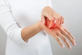 比喷香水更持久！这6款低成本体香，你还不心动吗？图片