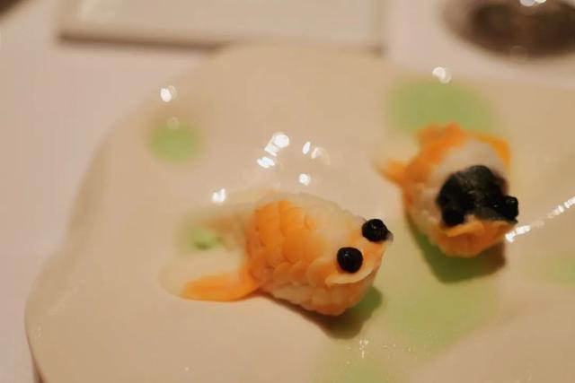 酒店花胶汤多少钱一碗 2025年酒店花胶汤的做法大全