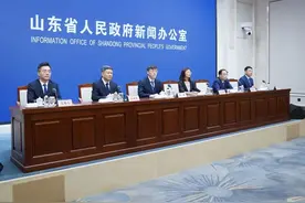 答记者问丨允许补办异地就医备案，跨省急诊抢救可直接结算图片