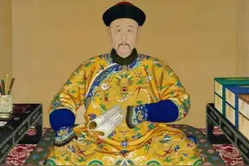 究竟是年羹尧的抚远大将军大，还是李卫的两江总督大？图片