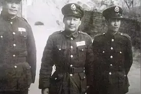 解放战争时期，国民党投诚的八位高级将领图片