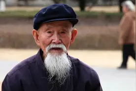 耳鸣、耳聋、老花眼，如何延缓衰老？送你一剂“聪耳明目”汤图片